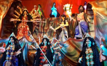 100 साल पहले एक जगह शुरू हुई थी दुर्गा प्रतिमा स्थापित करने की परंपरा, अब 31 पंडालों में हुई पूजा