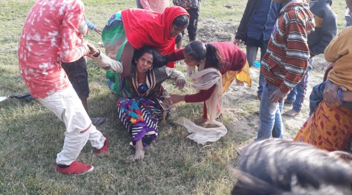 ससुराल में रह रहे यूपी के युवक की हत्याकर पेड़ से लटकाया शव