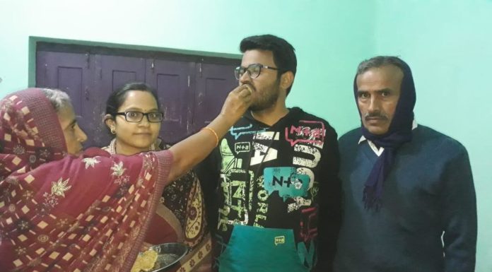 एसएससी की परीक्षा में हिसुआ का ऋषि आनंद देश में आया अव्वल