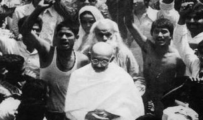 चंपारण यात्रा : बापू को लेकर एनसीइआरटी पढ़ा रहा गलत तथ्य, जानें पूरा मामला