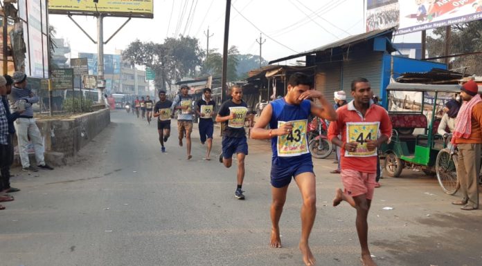 जल और जीवन के लिए नवादा में लगाई दौड़