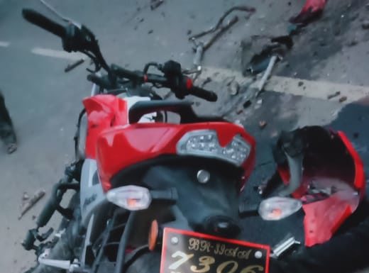 झारखंड के सतगांवा में पलटी बाईक, नवादा के 2 युवकों की मौत