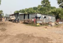 बकसोती में पुल निर्माण कंपनी के बेस कैंप पर हमले में 8 संदिग्ध पकड़े गये