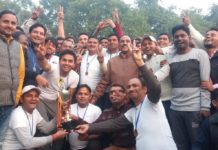 फैंसी मैच में प्रशासन एकादश ने मीडिया एकादश को 5 विकेट से हराया