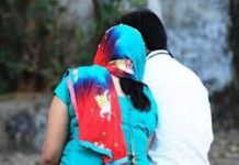 दो साल तक बनाया शारीरिक संबंध, शादी की बात पर पहचानने से कर रहा इंकार