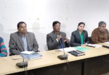 निर्जन स्थानों पर विशेष व्यवस्था कर लोगों को पहुंचाए ताकि श्रृंखला कहीं से भी टूटे नहीं