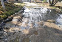 नारदीगंज काॅलेज रोड होता जा रहा नाले में तब्दील